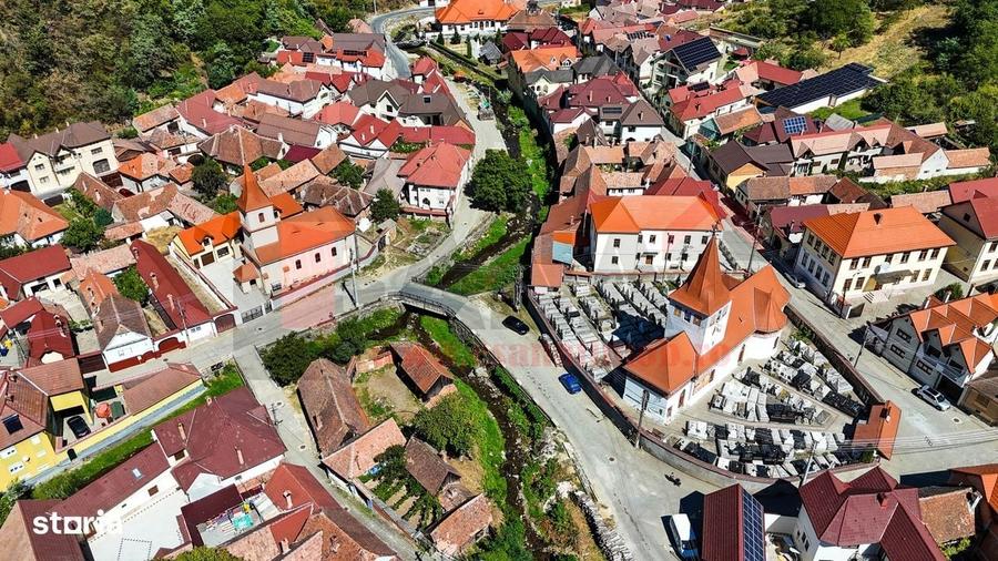 Casă cu 3 camere cu Teren 339 Mp în Tilișca