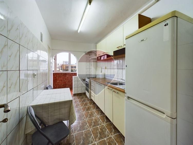 De inchiriat! Apartament de 3 camere decomandat, zona Garii! - 4