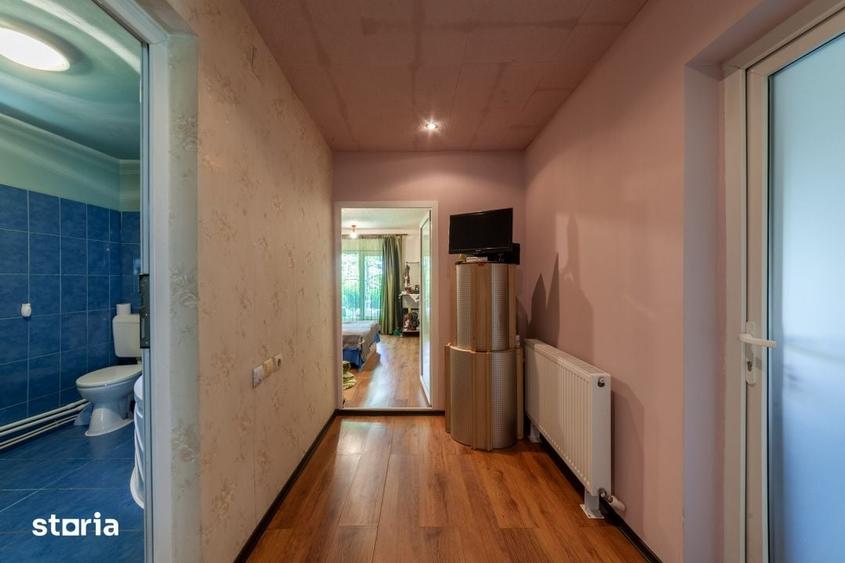 Casă cu 3 camere cu Teren 1150 Mp în Bradu