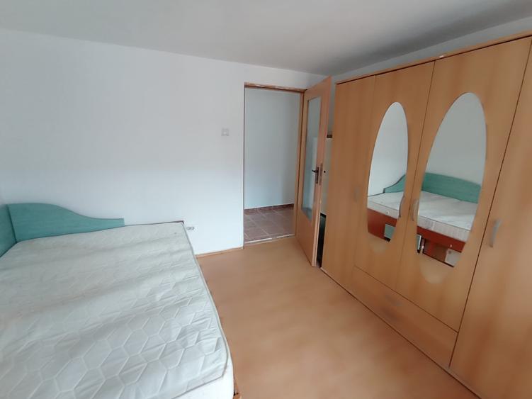 Apartament cu 2 camere decomandat în Mircea cel Bătrân