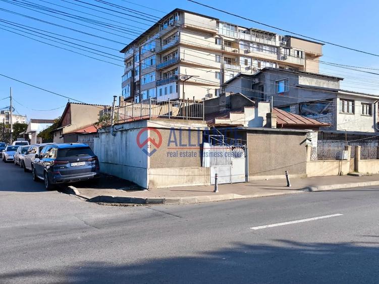 Casă cu 4 camere nedecomandat cu Teren 143 Mp în ICIL