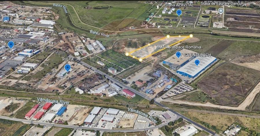 Teren Construcții intravilan de 12000 mp, în Zona industrială
