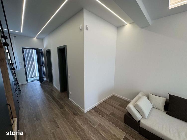 Casă cu 3 camere cu Teren 300 Mp în Aurel Vlaicu