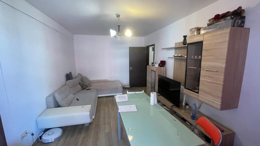 Apartament decomandat în Bragadiru