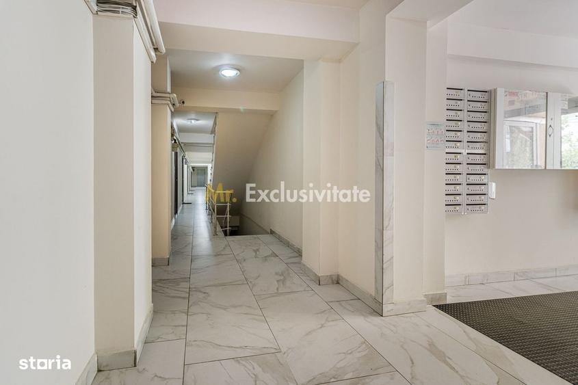Apartament cu 3 camere decomandat în Roșu