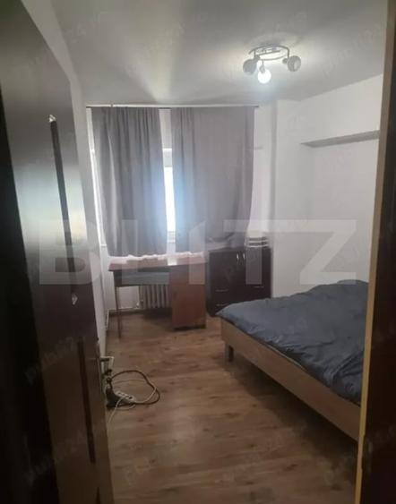 Apartament cu 2 camere decomandat, mobilat în Palat — fotografia 2