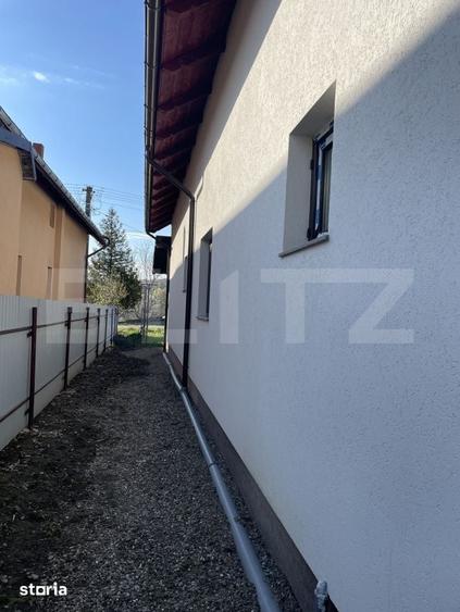 Casă cu 4 camere cu Teren 1300 Mp în Fălticeni