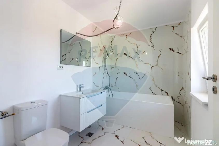 Casă cu 4 camere cu Teren 450 Mp în Săbăreni