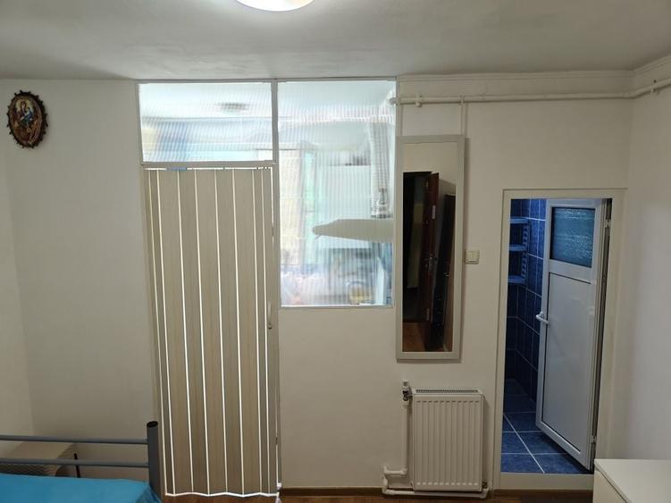 Garsonieră semidecomandată în Rahova