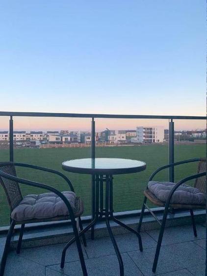 Apartament cu 3 camere semidecomandat, mobilat în Tunari