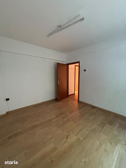 Doua spatii comerciale de inchiriat - Ultracentral - 9