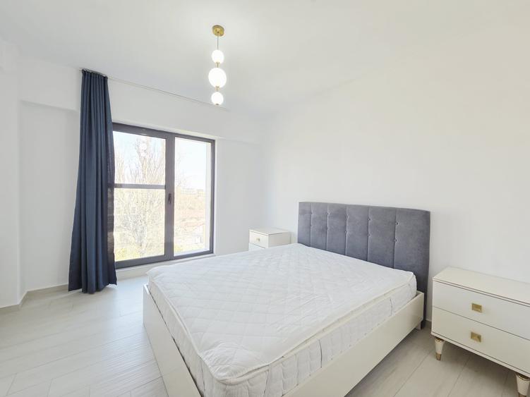 Apartament cu 2 camere decomandat, mobilat în Central