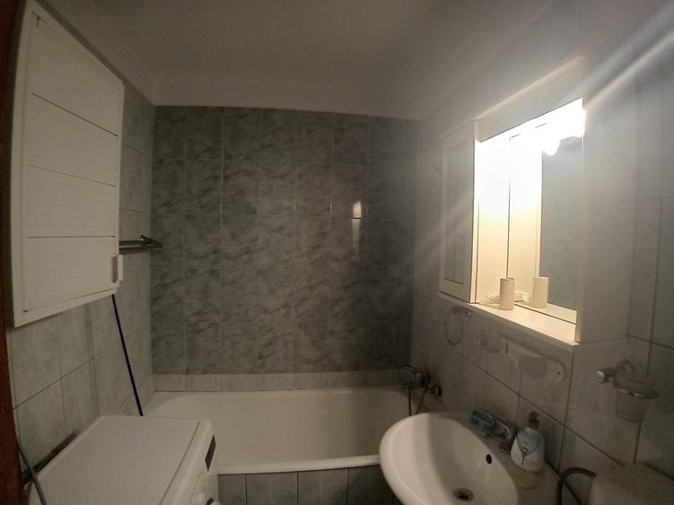 Apartament cu 2 camere decomandat în Brâncoveanu