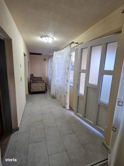 Casă cu 3 camere cu Teren 1090 Mp în Pielești
