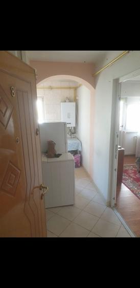 Garsonieră decomandată în Rovine