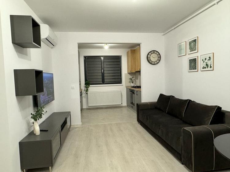 Apartament cu 2 camere semidecomandat, mobilat în Theodor Pallady