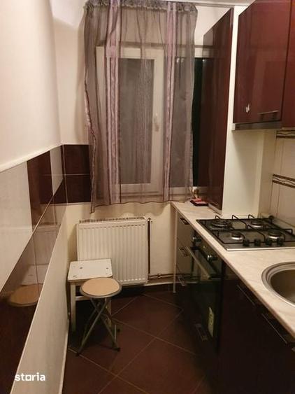 Apartament cu 2 camere în Micro 6