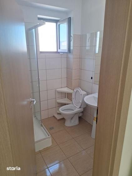 Apartament cu 2 camere decomandat în Pielești