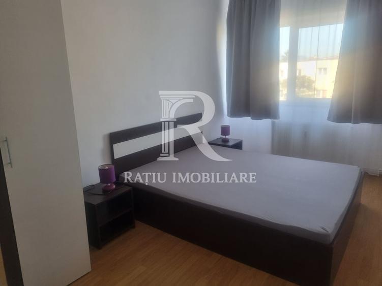 Apartament cu 2 camere semidecomandat, mobilat în Gojdu