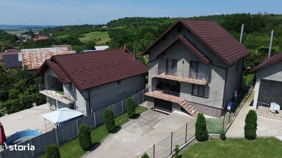 Casă cu 4 camere în Central