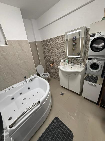 Apartament cu 2 camere decomandat în Lujerului