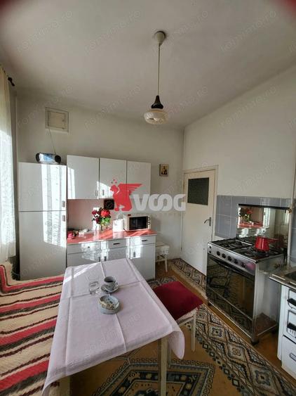 Casă cu 3 camere în Lunei