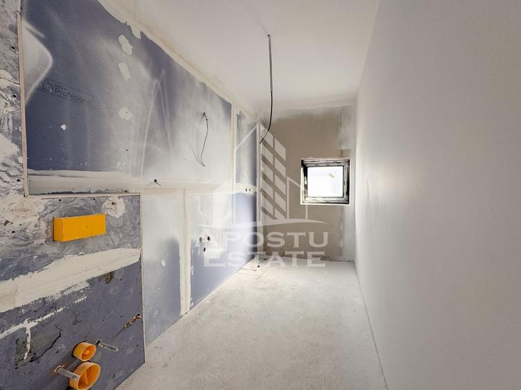 Duplex cu 6 camere cu Canalizare în Chișoda