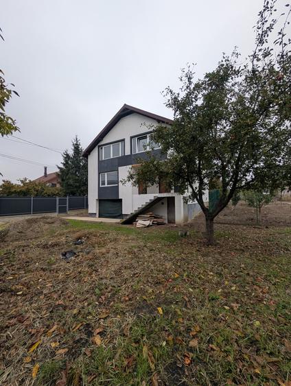 Casă individuală cu 4 camere cu Teren 480 Mp în Exterior Nord