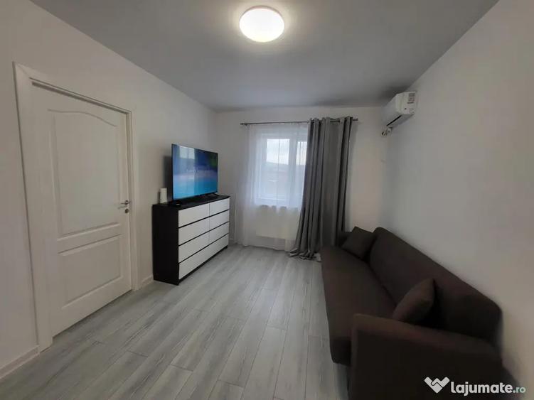 Apartament cu 2 camere semidecomandat, mobilat în Lunca Cetățuii