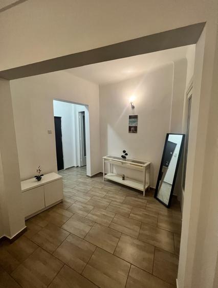 Apartament cu 4 camere în Cișmigiu