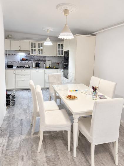Apartament cu 3 camere semidecomandat, mobilat în Aviației