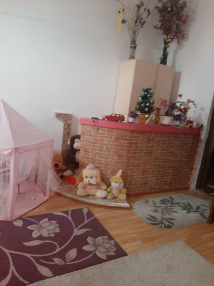 Casă cu 4 camere în Negreni