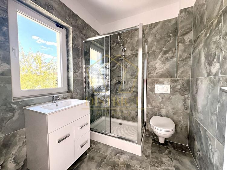 Duplex cu 4 camere cu Canalizare în Moșnița Veche