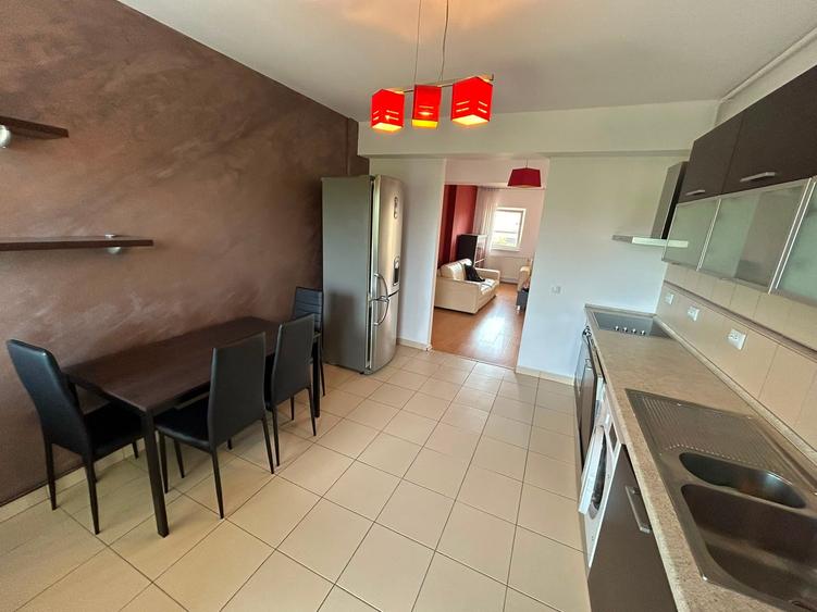 Apartament cu 3 camere decomandat în Nord