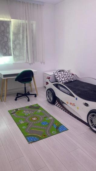 Apartament cu 2 camere decomandat în Metalurgiei
