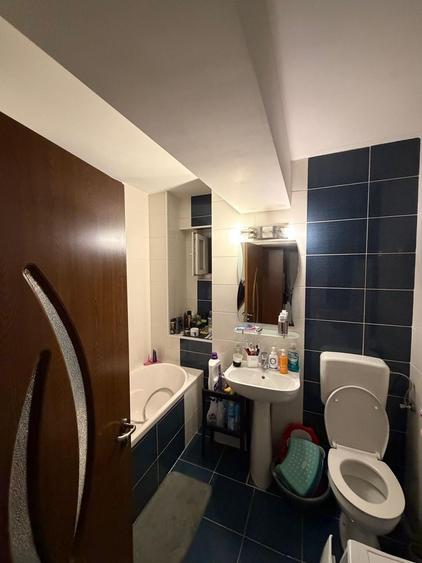 Apartament cu 2 camere decomandat în Găvana