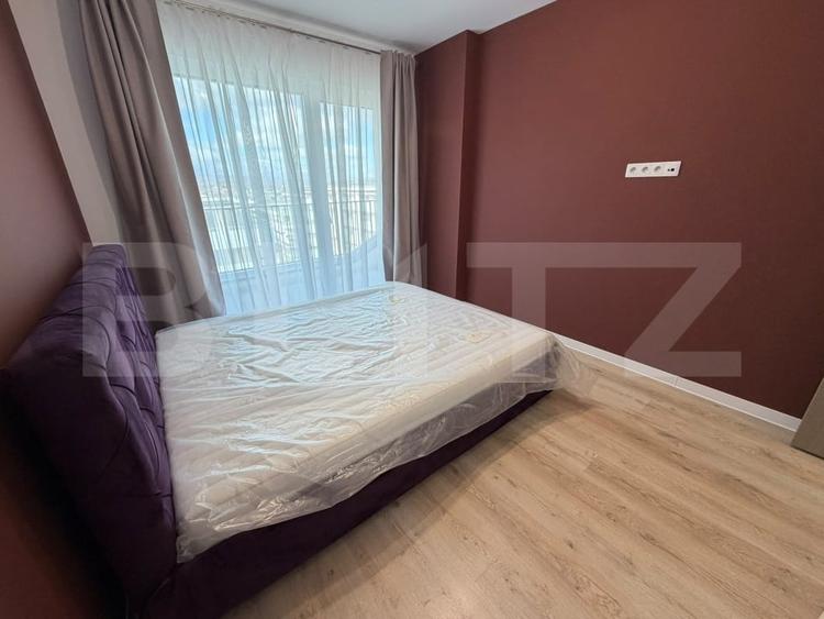 Apartament cu 3 camere decomandat, mobilat în Florești