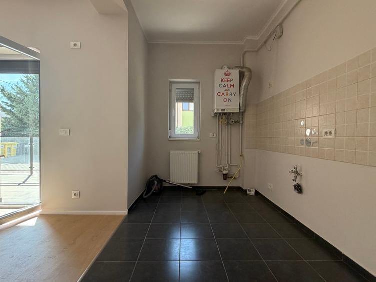 Apartament cu 3 camere decomandat în Braytim