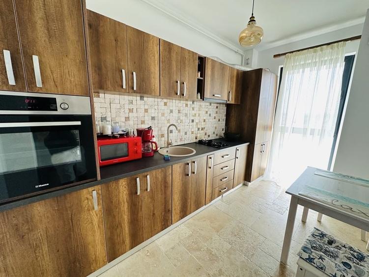 Apartament de inchiriat pe 12 luni /SeaSide Mamaia/Nord , cu vedere la Mare - 12