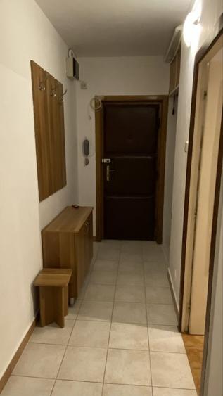 Apartament cu 2 camere decomandat în 7 Noiembrie