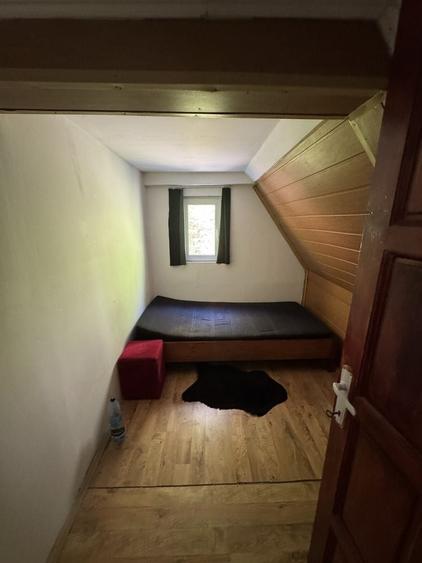 Casă cu 4 camere în Mădrigești