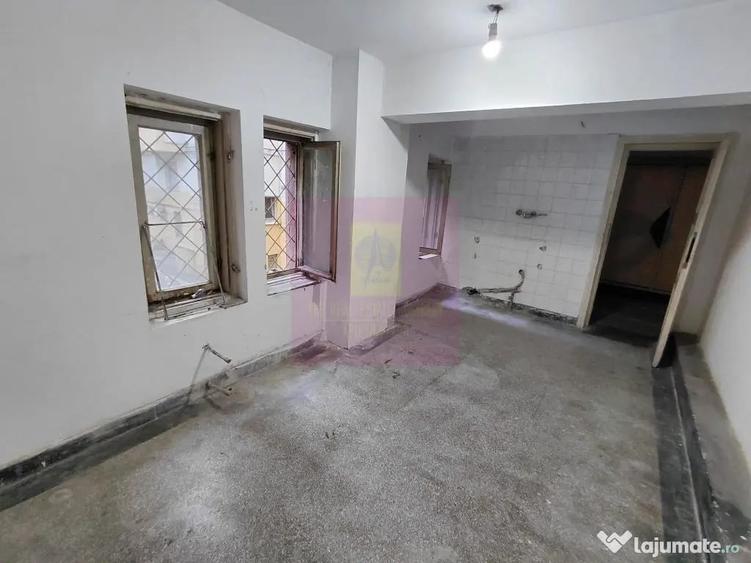 Spațiu comercial, de 105 mp, în Basarabia