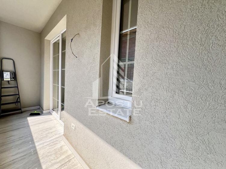 Apartament cu 2 camere semidecomandat în Giroc