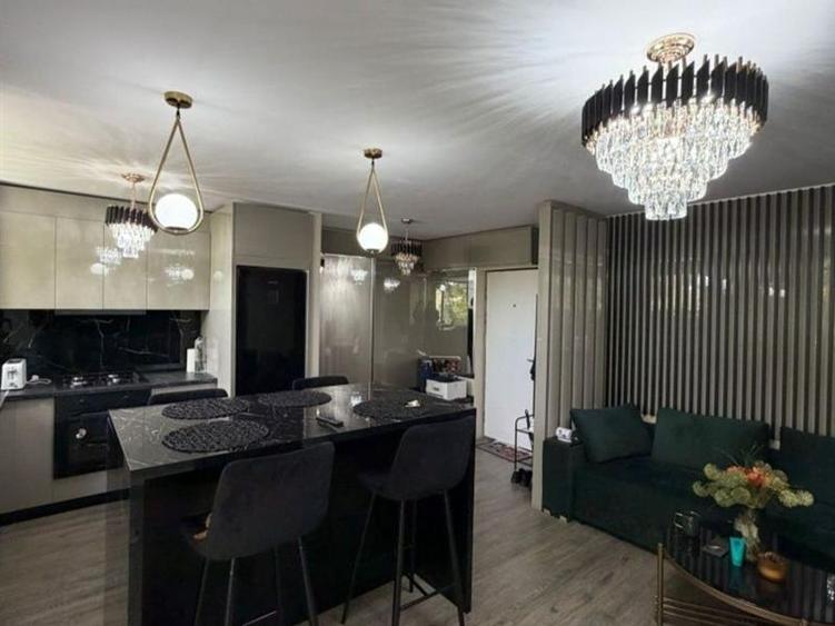 Apartament cu 2 camere decomandat, mobilat în Calea București