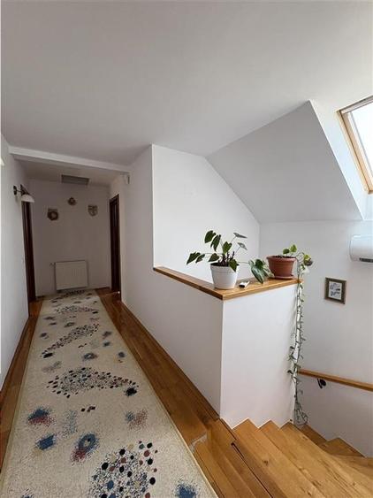 Casă individuală cu 4 camere cu Teren 500 Mp în Dealuri Oradea