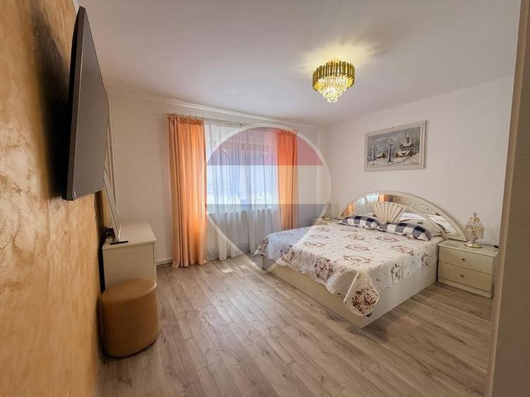 Casă individuală cu 4 camere cu Teren 460 Mp în Brestei