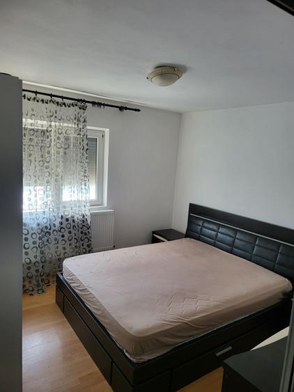 Apartament de inchiriat - 4