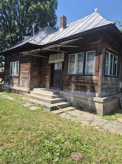 Casă cu 3 camere în Giulești