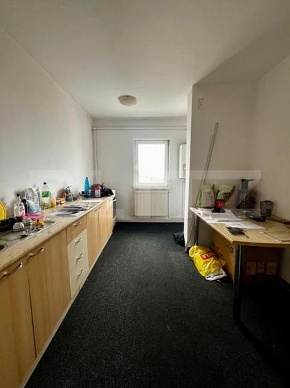 Apartament cu 3 camere decomandat în Zorilor
