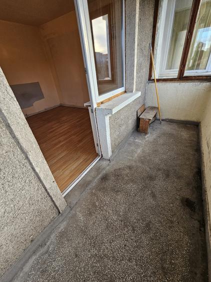 Apartament cu 3 camere decomandat în Mihai Eminescu